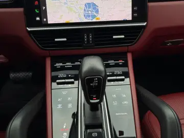 Cayenne Coupe E-Hybrid VOLL BOSE PANO LED