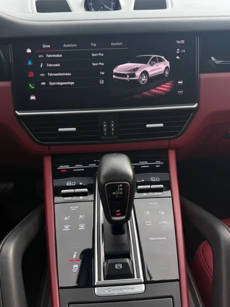 Cayenne Coupe E-Hybrid VOLL BOSE PANO LED