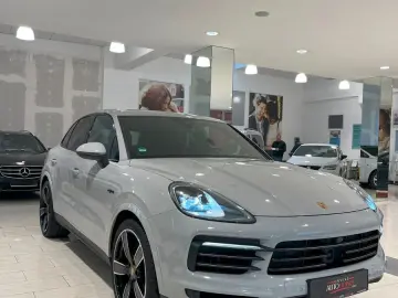 Cayenne E-Hybrid Platinum Edition Pano