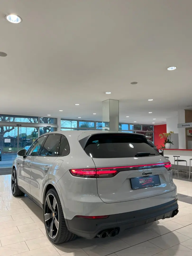Cayenne E-Hybrid Platinum Edition Pano
