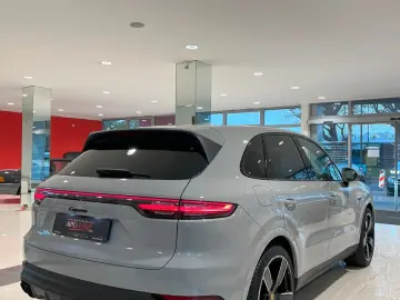 Cayenne E-Hybrid Platinum Edition Pano