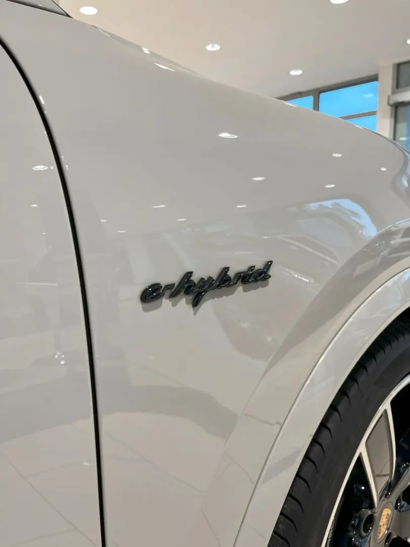 Cayenne E-Hybrid Platinum Edition Pano