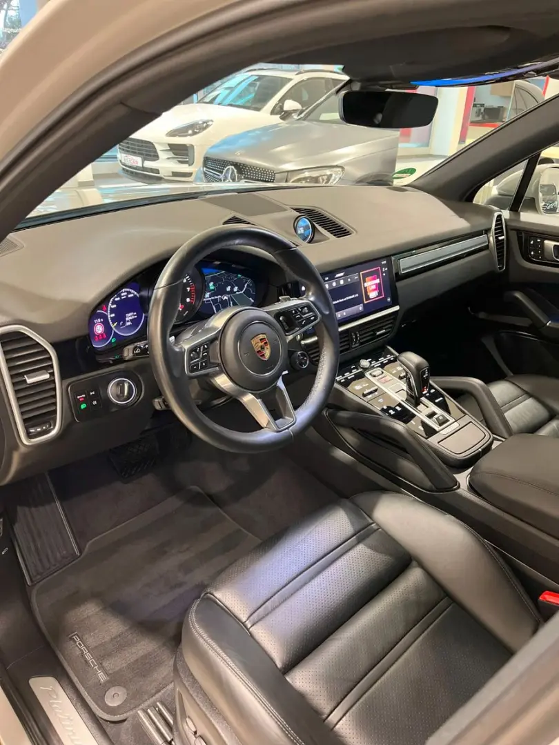 Cayenne E-Hybrid Platinum Edition Pano