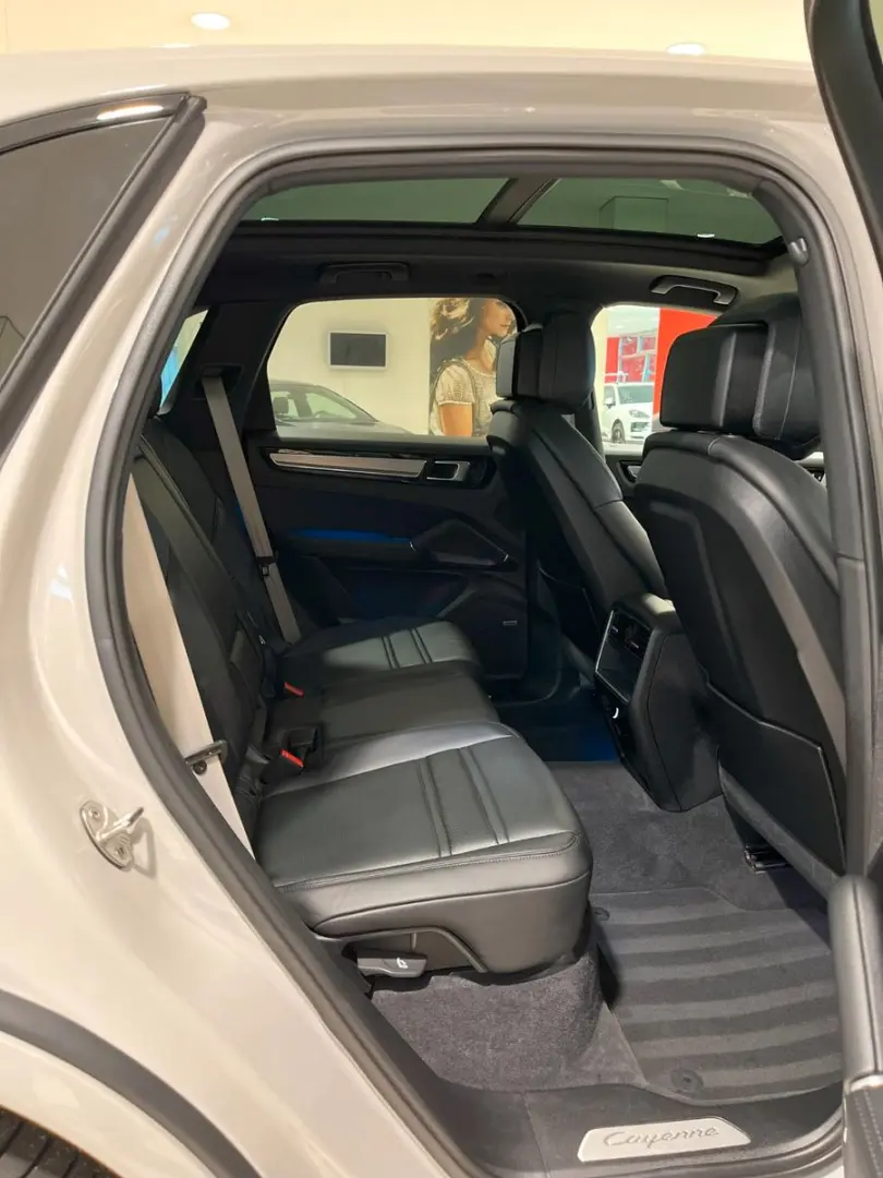 Cayenne E-Hybrid Platinum Edition Pano