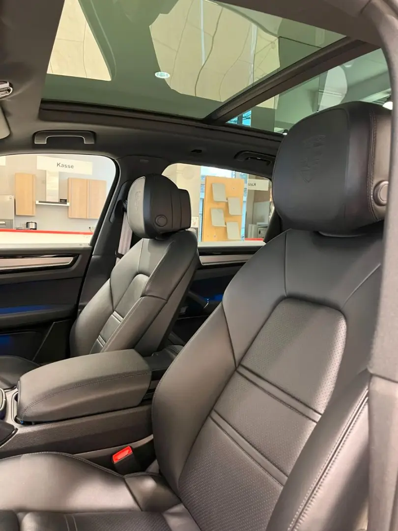 Cayenne E-Hybrid Platinum Edition Pano