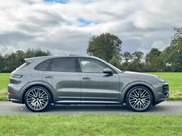 Cayenne 3.0 E-Hybrid Sport design Eerste eig. BT