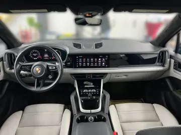 Cayenne  BOSE PANO ACC MEMORY