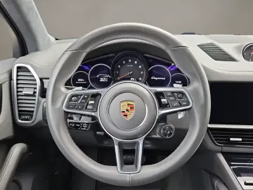Cayenne Platinum Edition BOSE Sportabgasanlage