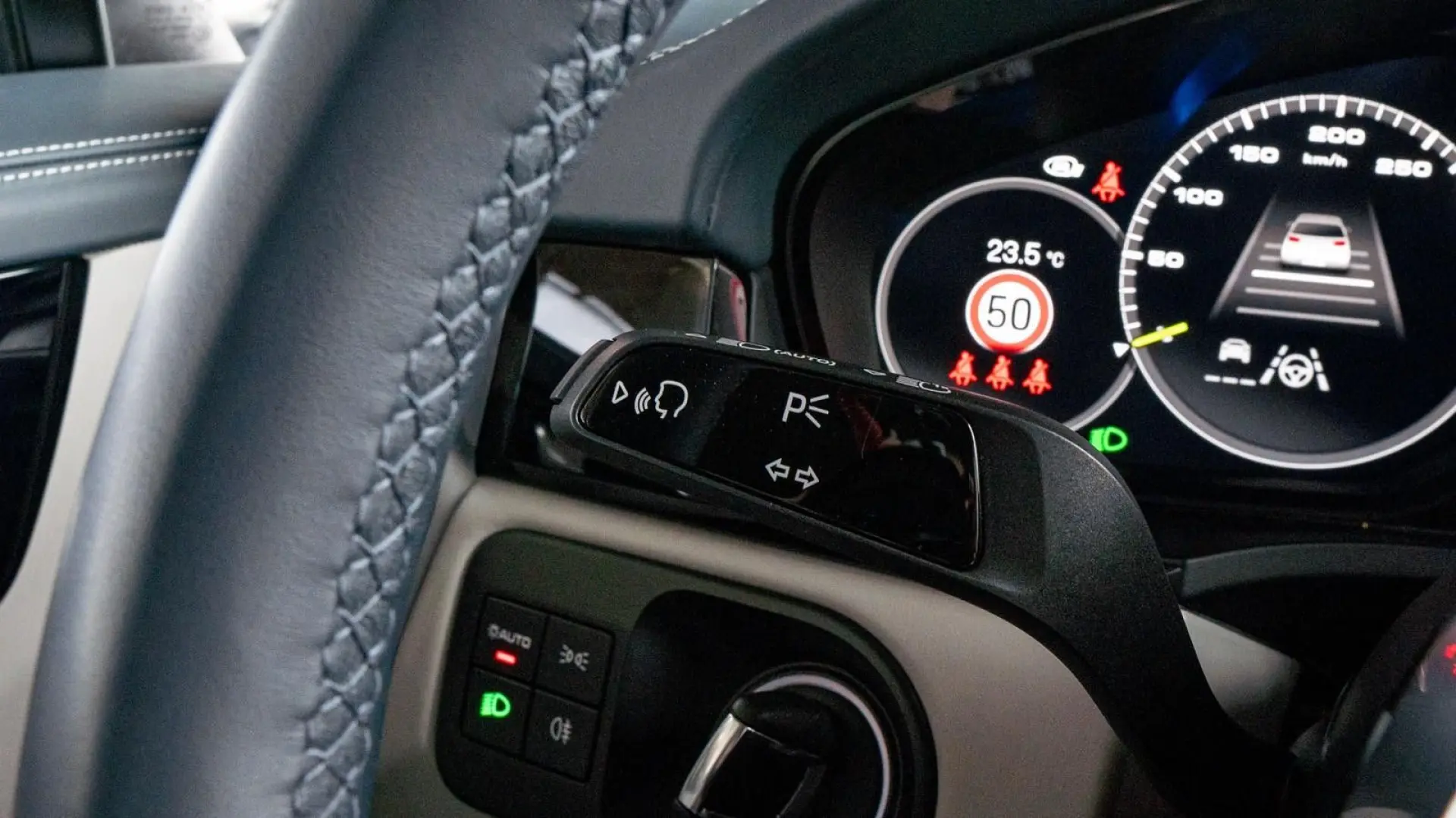 Cayenne Coupe PLATINUM EDITION KAM TOT BOSE
