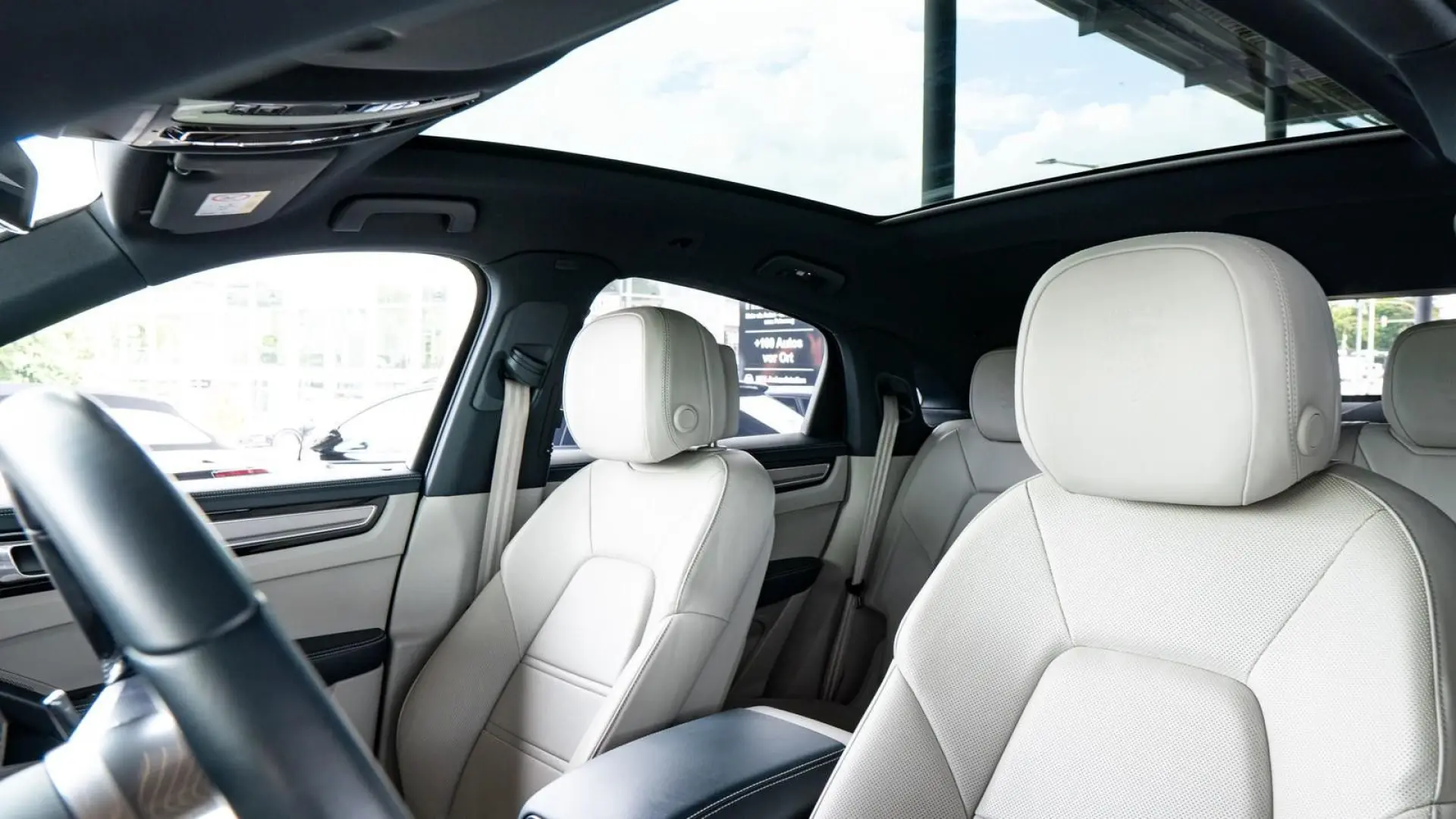 Cayenne Coupe PLATINUM EDITION KAM TOT BOSE