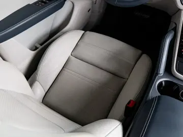 Cayenne Coupe PLATINUM EDITION KAM TOT BOSE