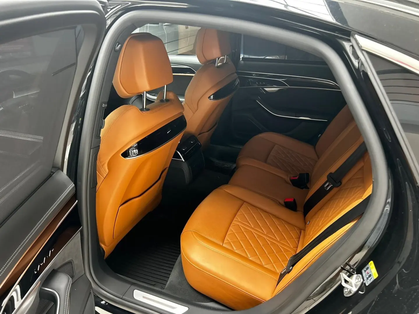 A8 60TFSI-e S LINE.MASSAGE.MATRIX.SOFT.PANO.B&W