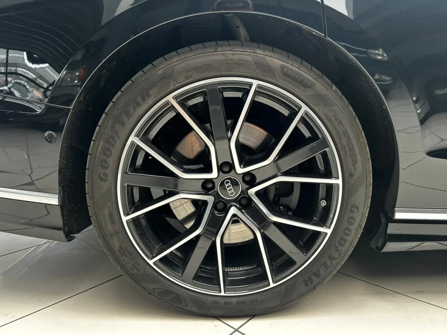 A8 60TFSI-e S LINE.MASSAGE.MATRIX.SOFT.PANO.B&W