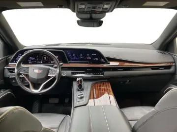 Escalade ESV Premium Luxury AWD