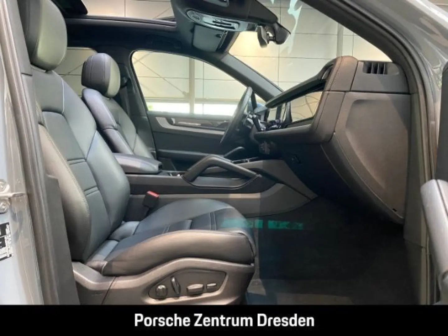 Cayenne E-Hybrid Pano Luft Inno 21  Memory Bose