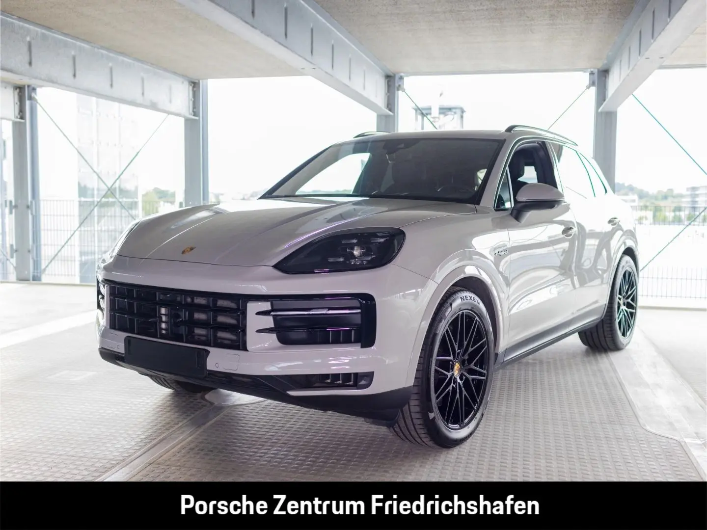 Cayenne E-Hybrid BOSE LED-Matrix Panoramadach