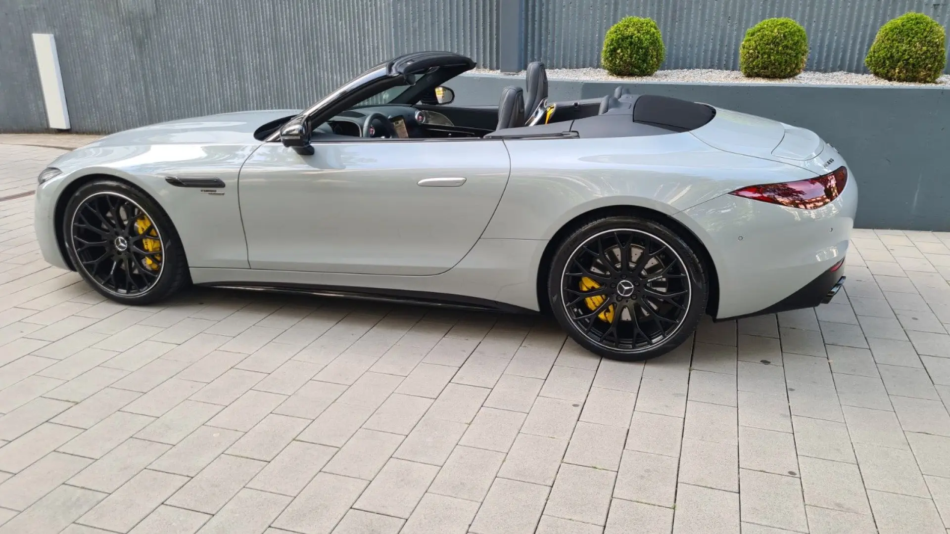 SL 43 AMG  Premium  AMG Dynamic  HiAchLe 21 ALU