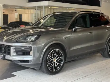 Cayenne E-Hybrid InnoDrive Head-Up Luftf. 18-Weg