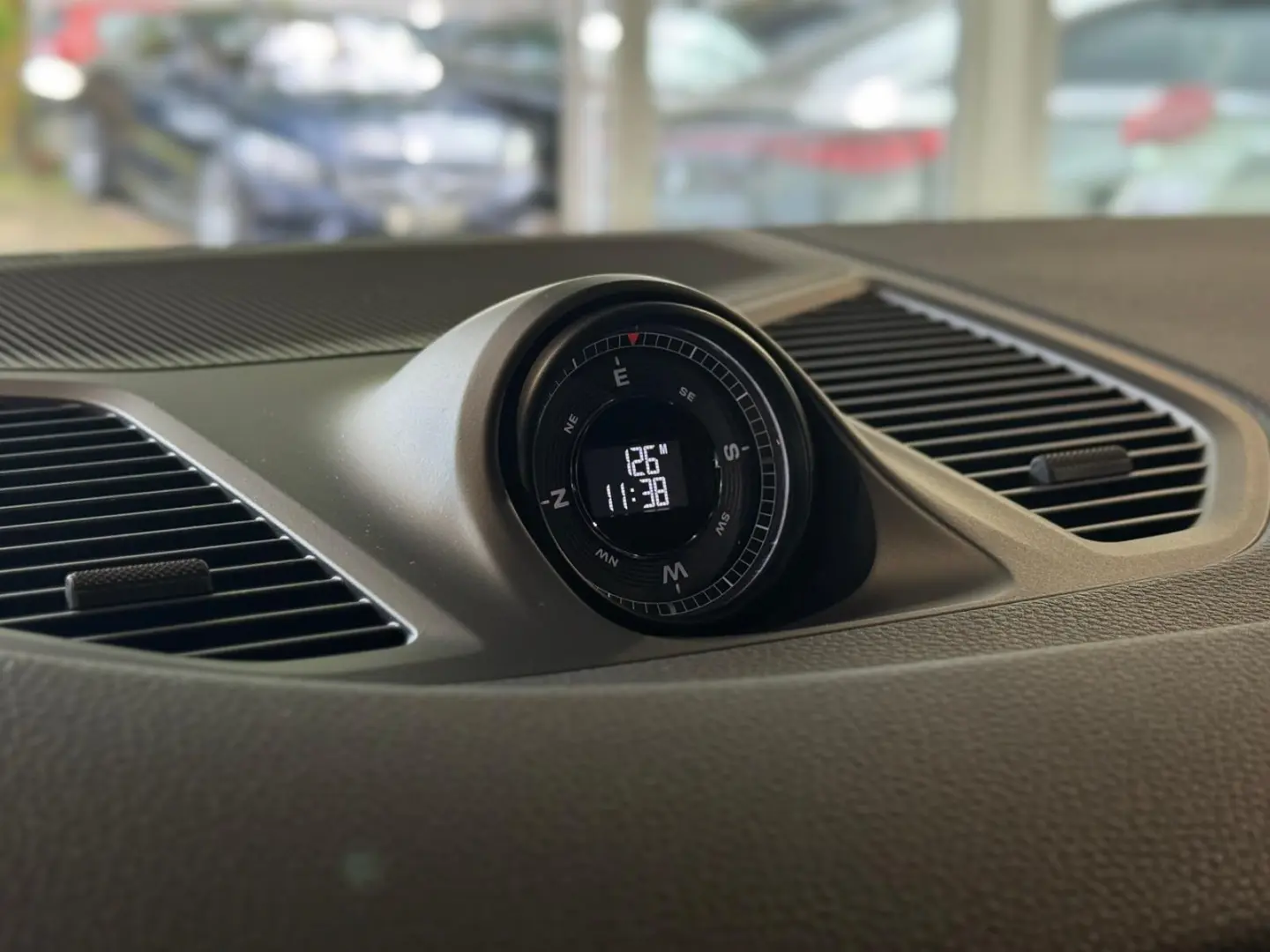 Cayenne E-Hybrid InnoDrive Head-Up Luftf. 18-Weg