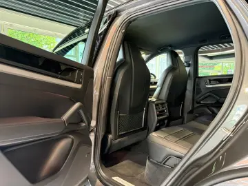 Cayenne E-Hybrid InnoDrive Head-Up Luftf. 18-Weg