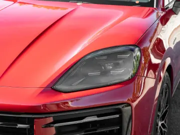 Cayenne E-Hybrid Coupe BOSE InnoDrive Soft-Close