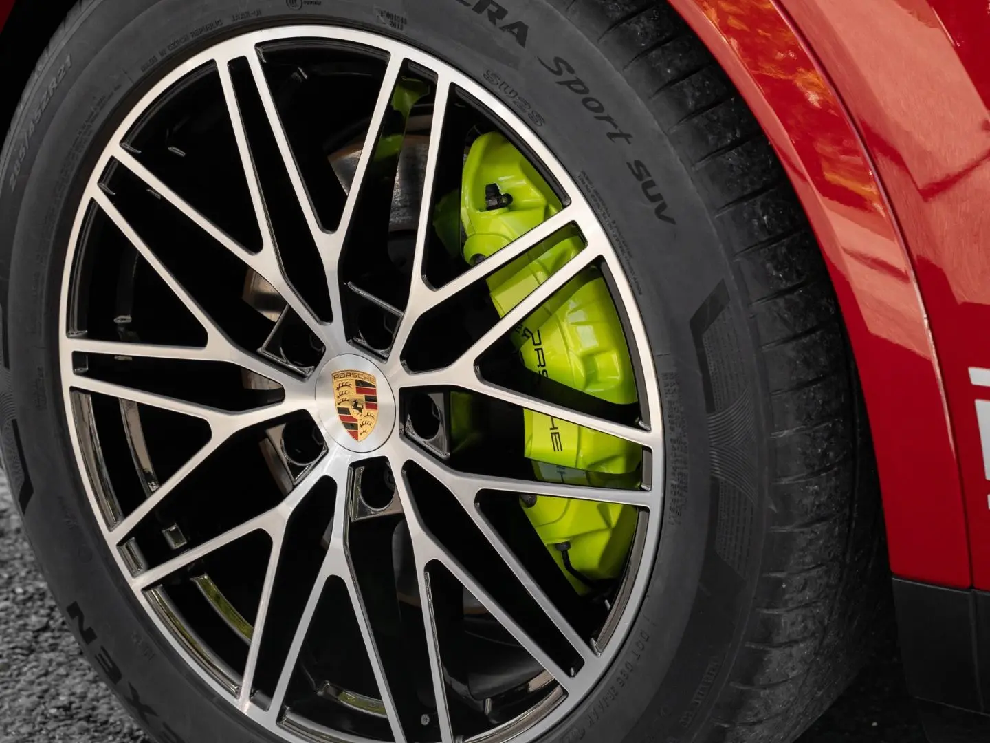 Cayenne E-Hybrid Coupe BOSE InnoDrive Soft-Close