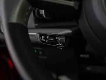 Cayenne E-Hybrid Coupe BOSE InnoDrive Soft-Close