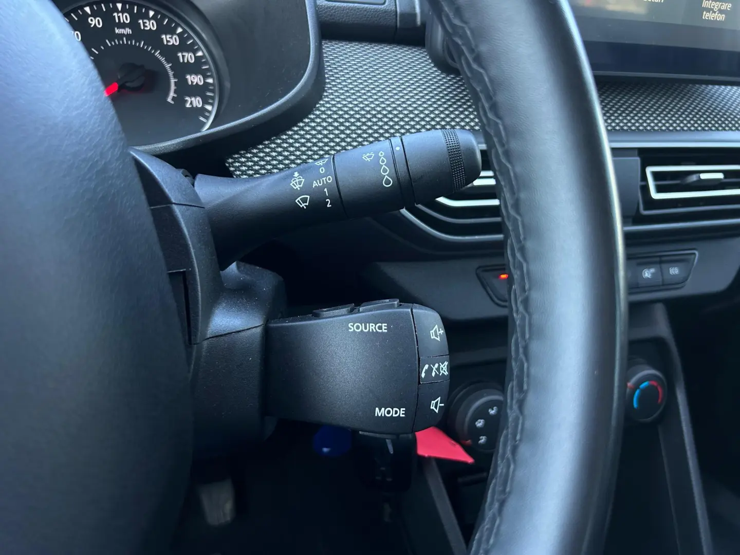 Dacia Logan TCe 90 MT6 Comfort 2023