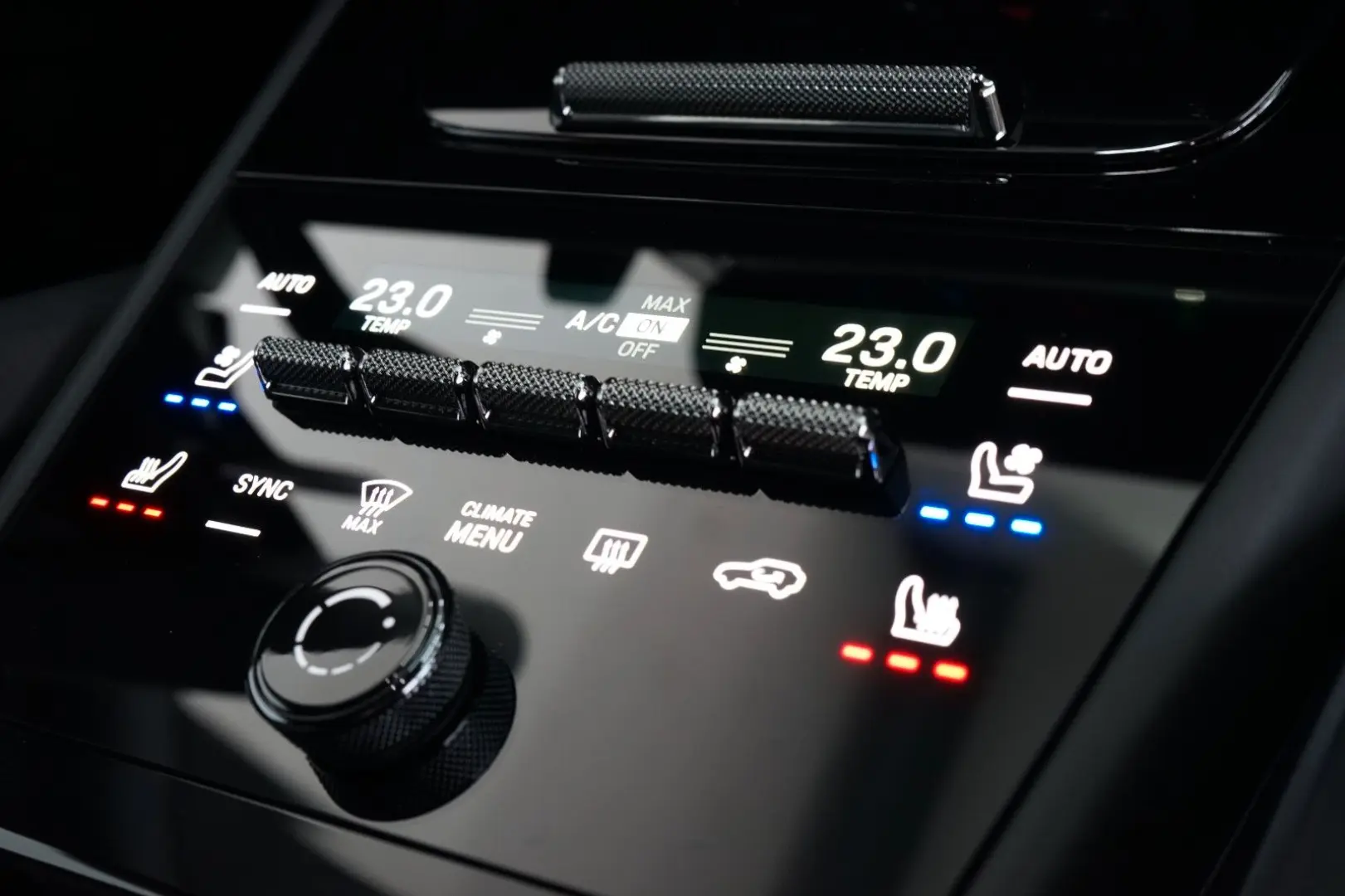 Cayenne E-Hybrid PANO P-Display HUD AHK 18W ACC