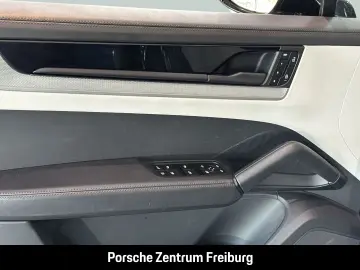 Cayenne E-Hybrid BOSE Luftfederung LED-Matrix
