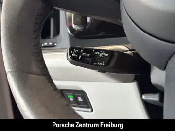 Cayenne E-Hybrid BOSE Luftfederung LED-Matrix