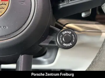 Cayenne E-Hybrid BOSE Luftfederung LED-Matrix