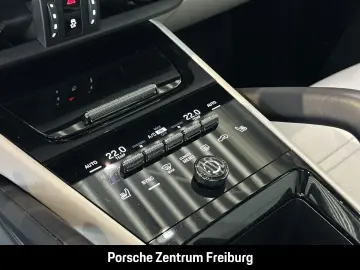 Cayenne E-Hybrid BOSE Luftfederung LED-Matrix