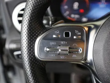 GLC 300 e 4M Coupé AMG Sport designo AHK Distr.