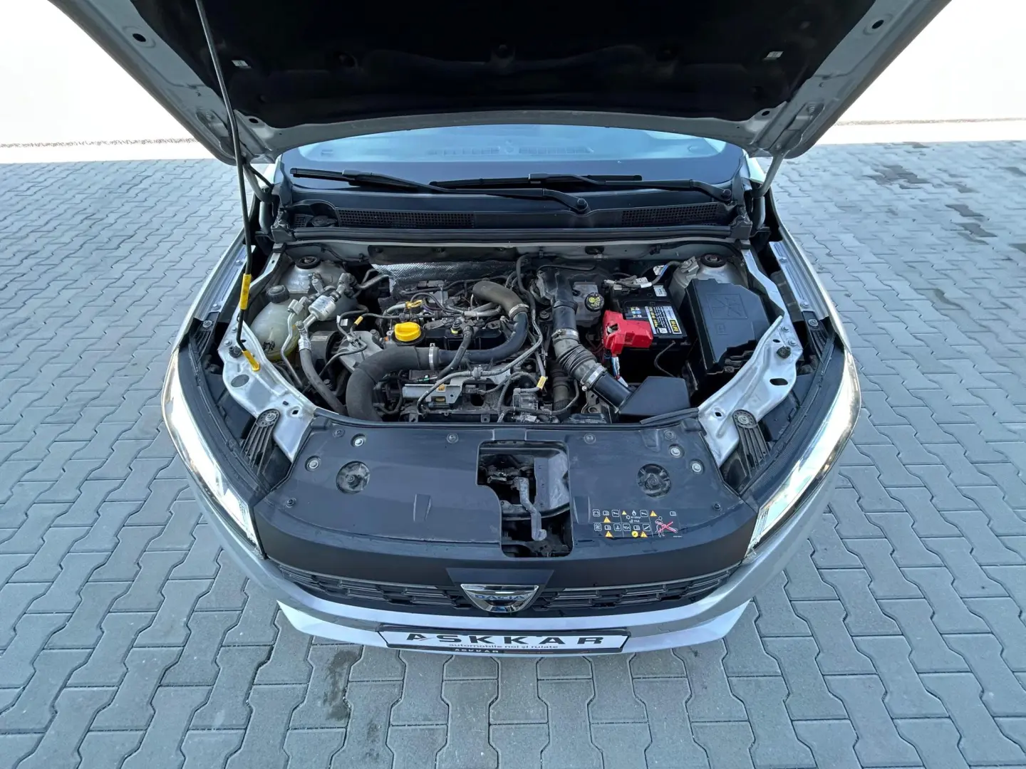 Dacia Logan TCe 90 CVT Comfort 2021