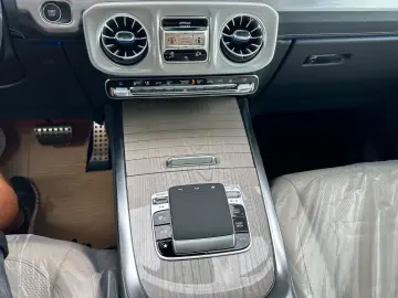 Mercedes-Benz G 580  AMG NIGHT LEDER-BEJ BIRMANI