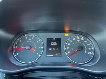 Dacia Logan TCe 90 CVT Comfort 2021