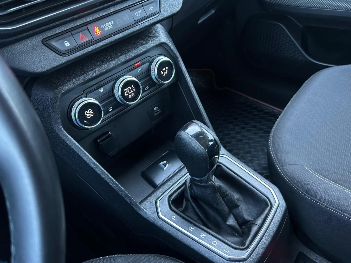 Dacia Logan TCe 90 CVT Comfort 2021