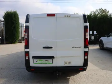 Renault Trafic L2H1 6 locuri 2.0 120CP