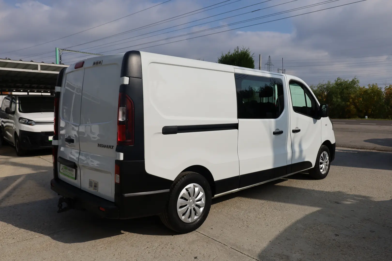 Renault Trafic L2H1 6 locuri 2.0 120CP