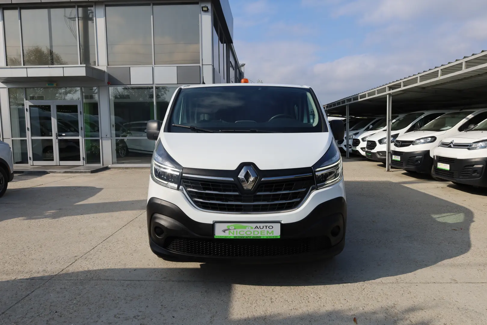 Renault Trafic L2H1 6 locuri 2.0 120CP