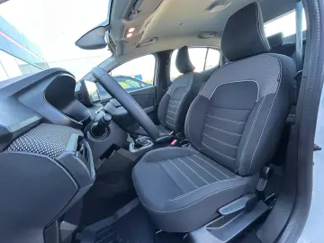 Dacia Logan TCe 90 CVT Comfort 2022