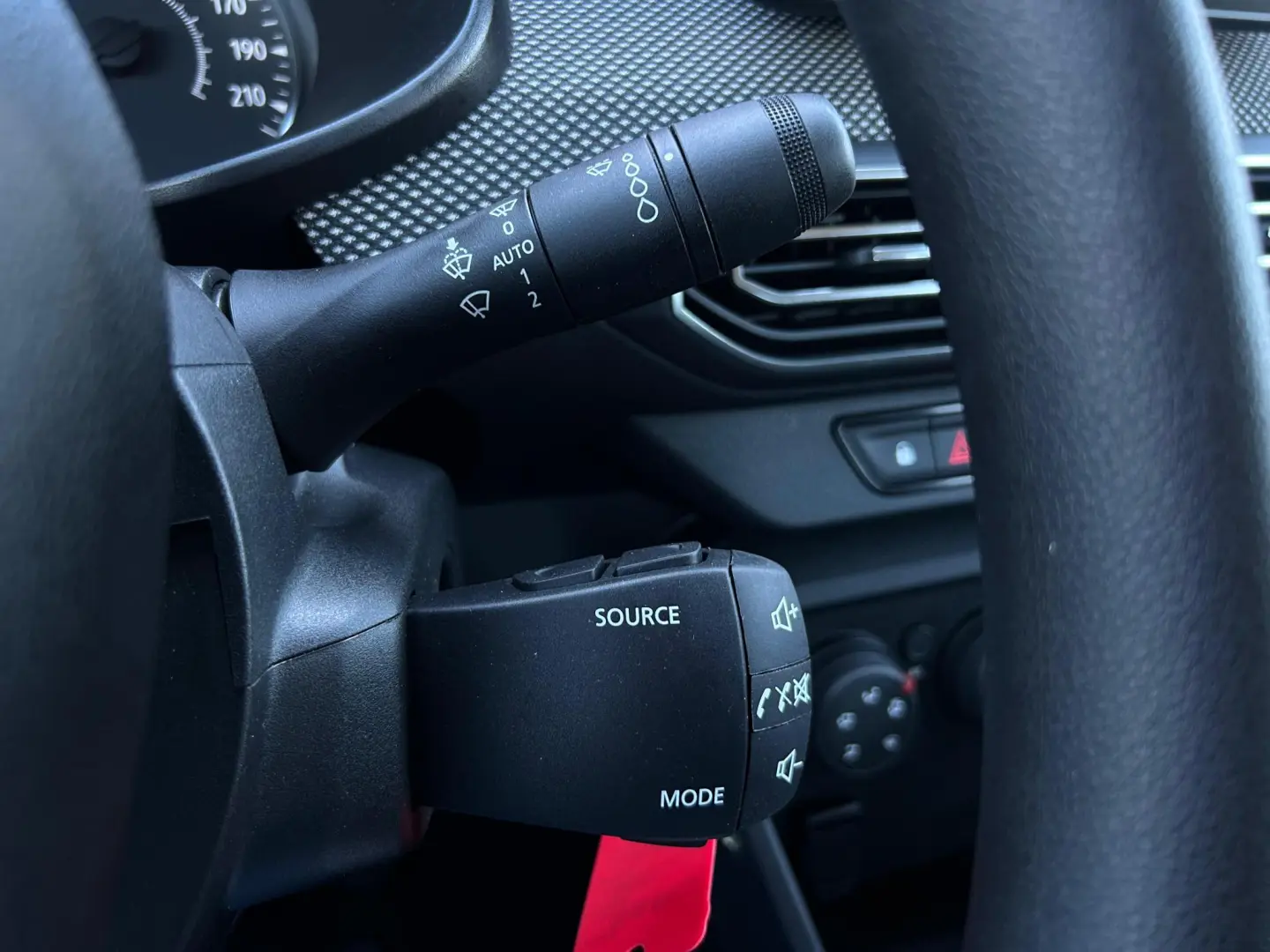 Dacia Logan TCe 90 CVT Comfort 2022