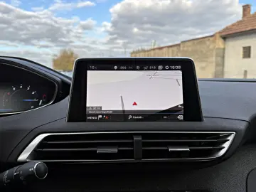 Peugeot 3008 1.2 EAT6 Allure