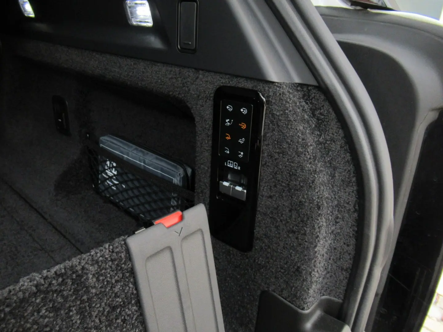NEW P460e AUTOBIOGRAPHY SV BESPOKE SHADOW AHK 24