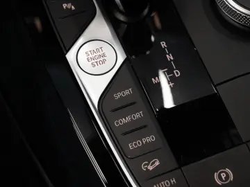 X3 xDrive 30d M-SPORT LASERLICHT HEAD-UP MEMORY