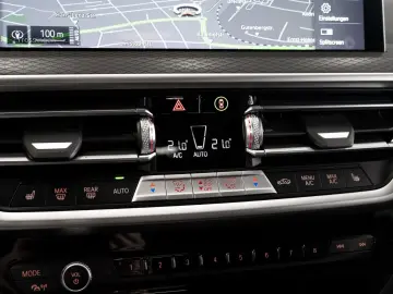 X3 xDrive 30d M-SPORT LASERLICHT HEAD-UP MEMORY