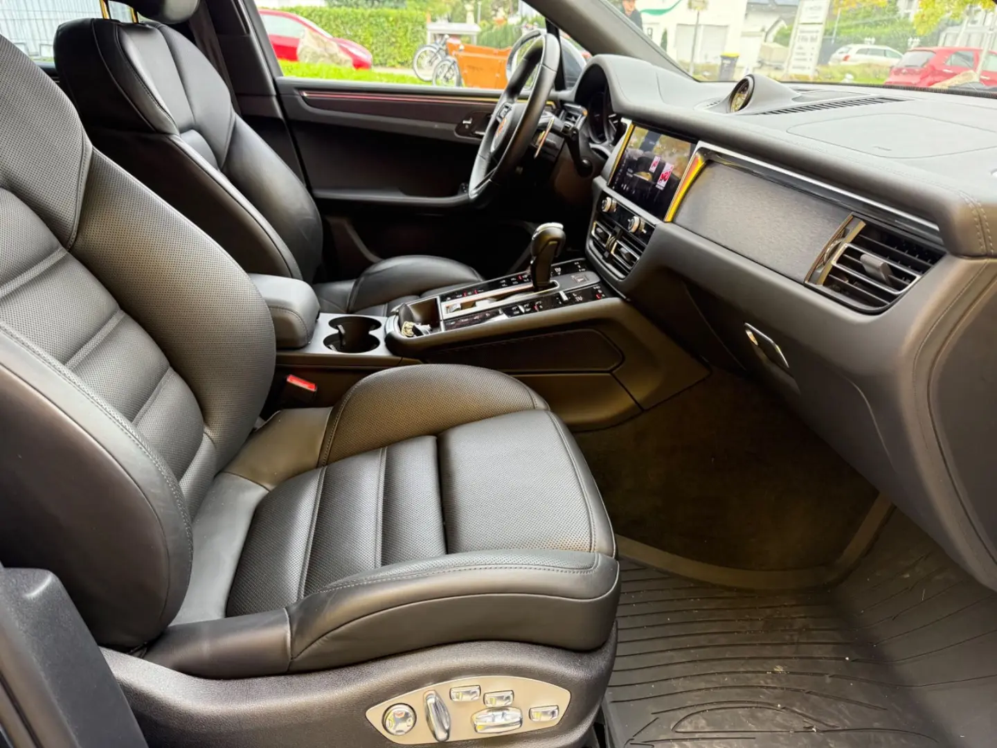 Macan GTS Burmester Design Paket ACC ST.Hz.