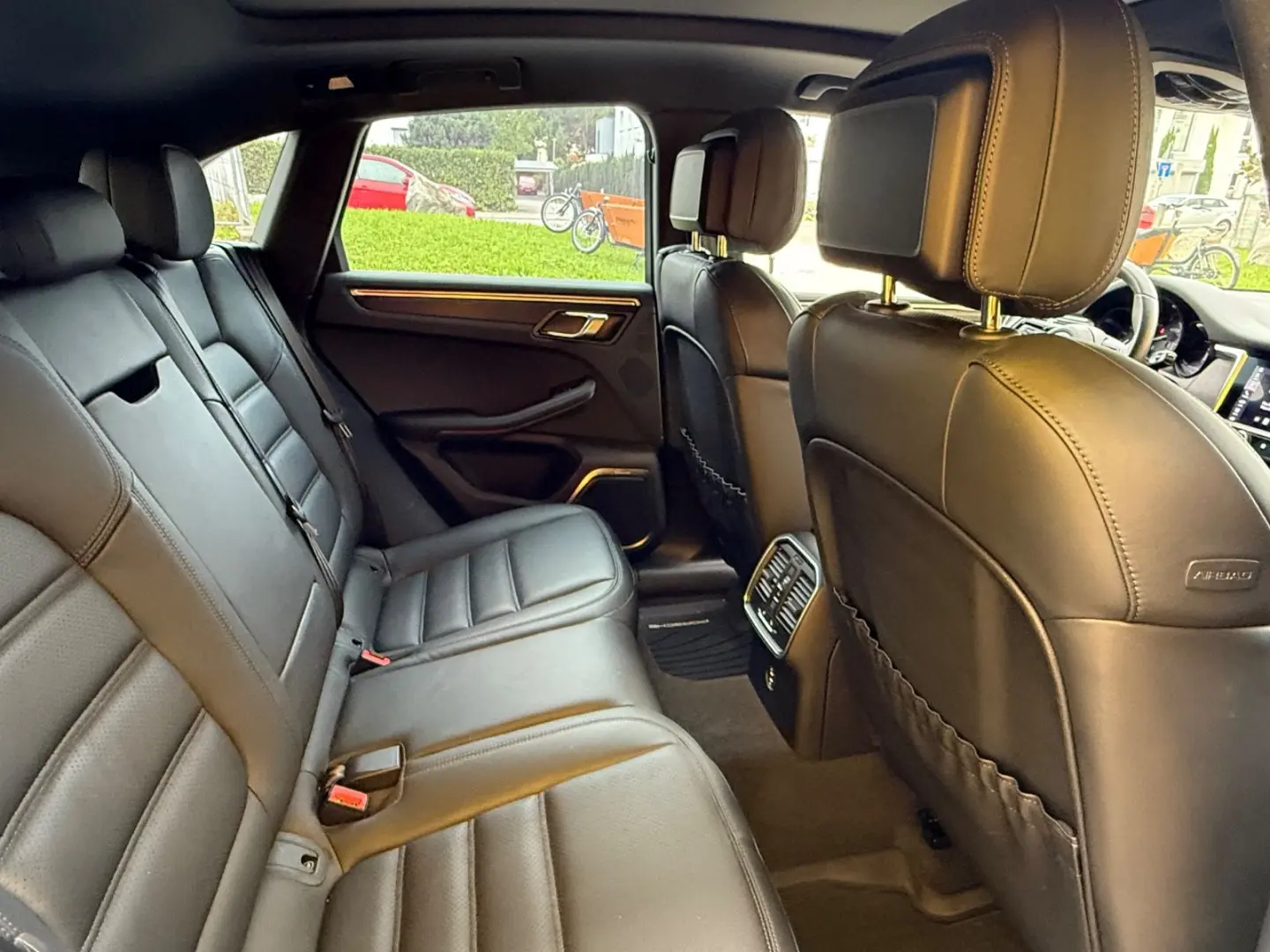 Macan GTS Burmester Design Paket ACC ST.Hz.