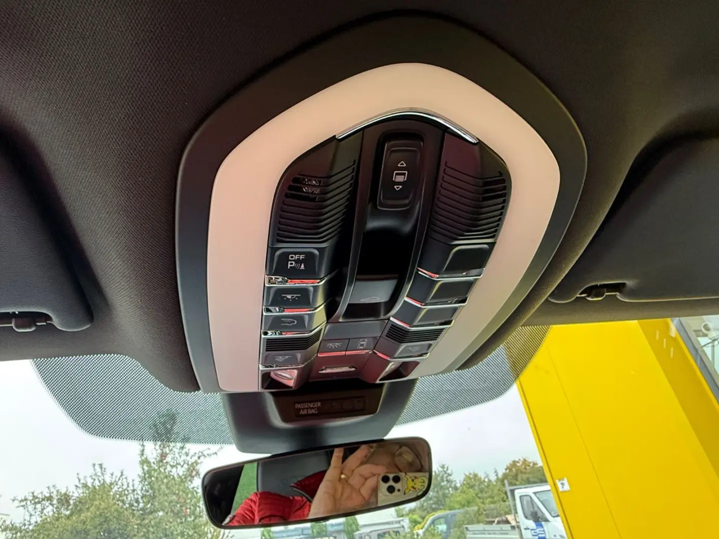 Macan GTS Burmester Design Paket ACC ST.Hz.